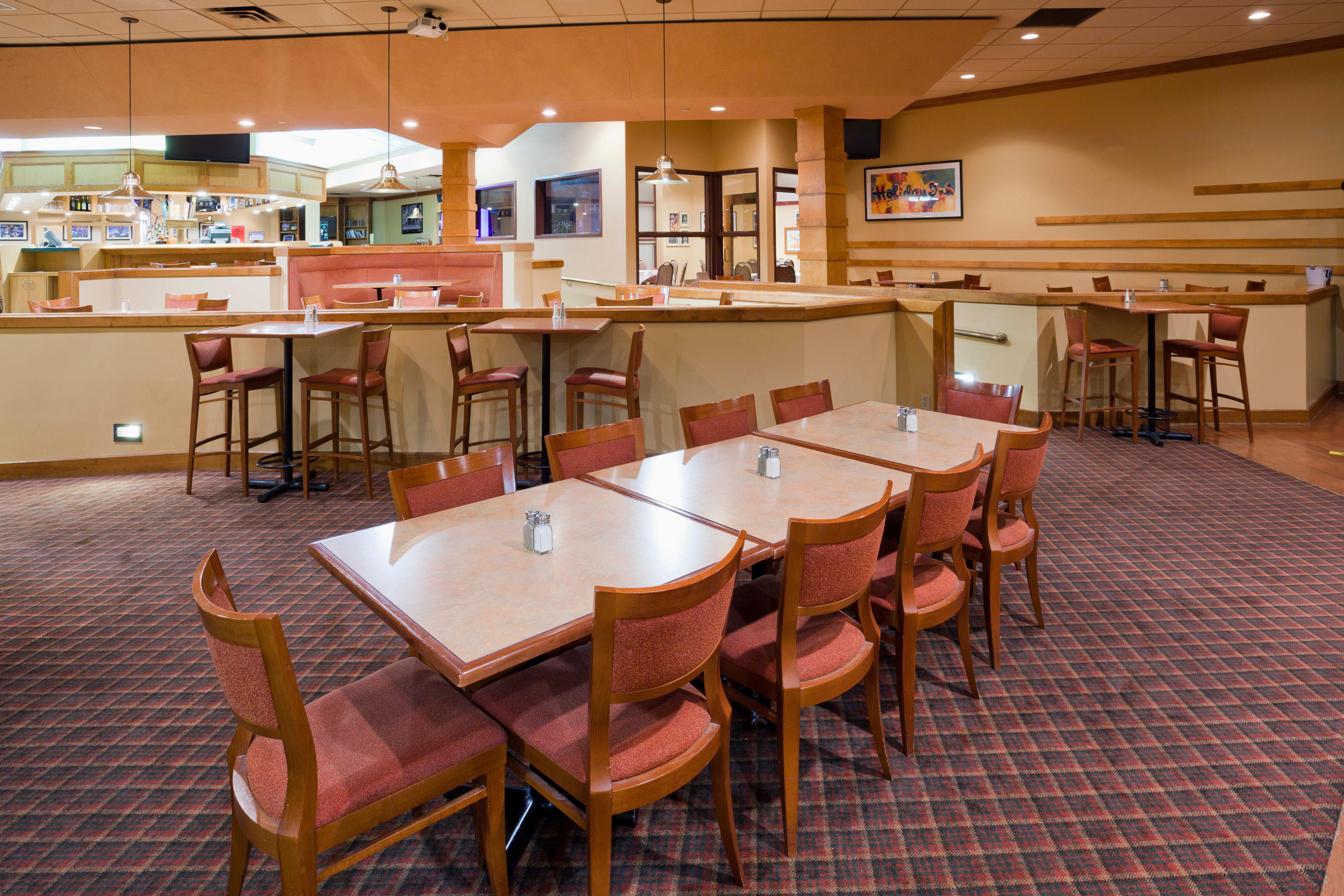 Holiday Inn & Suites St. Cloud By Ihg Exterior foto