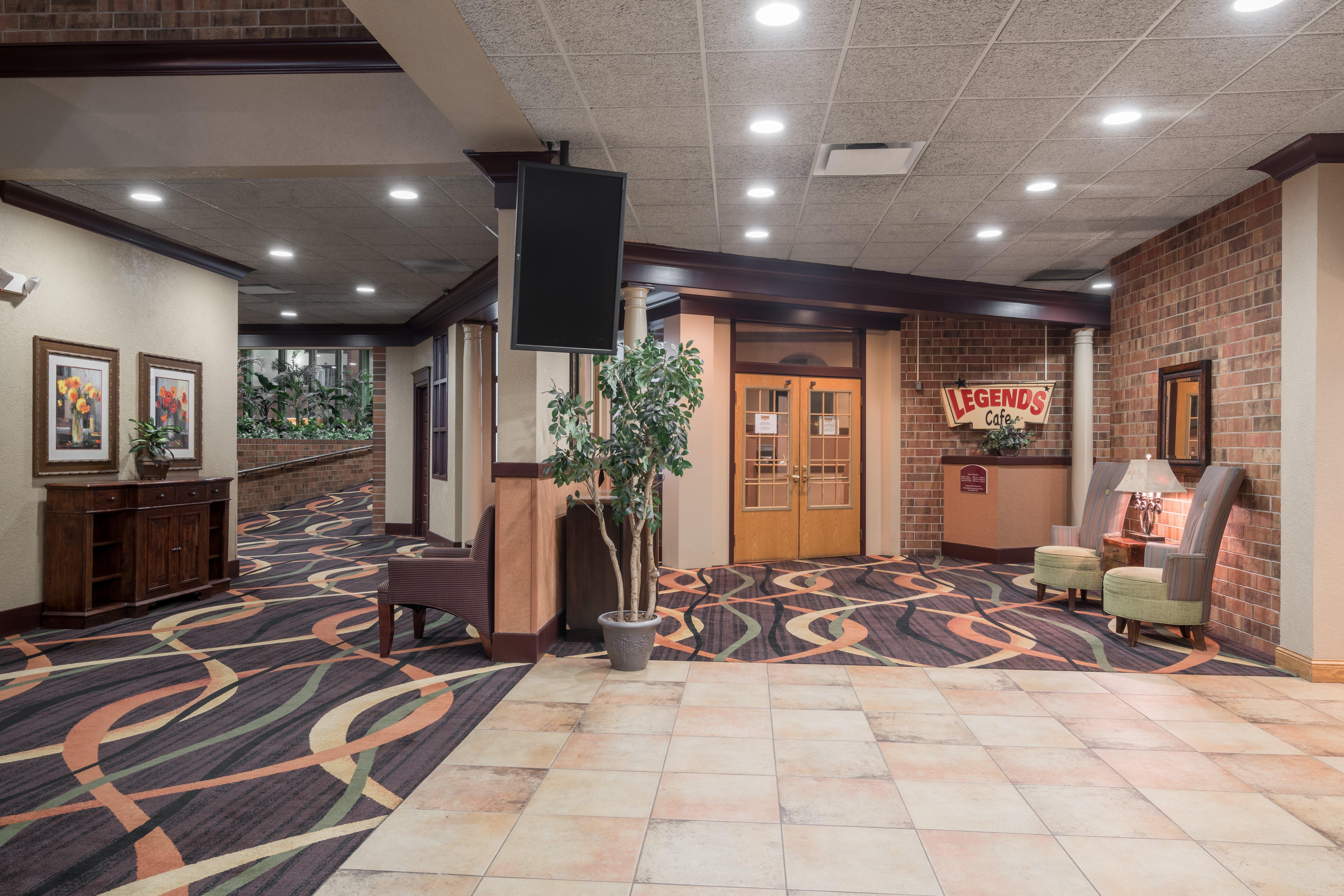 Holiday Inn & Suites St. Cloud By Ihg Exterior foto