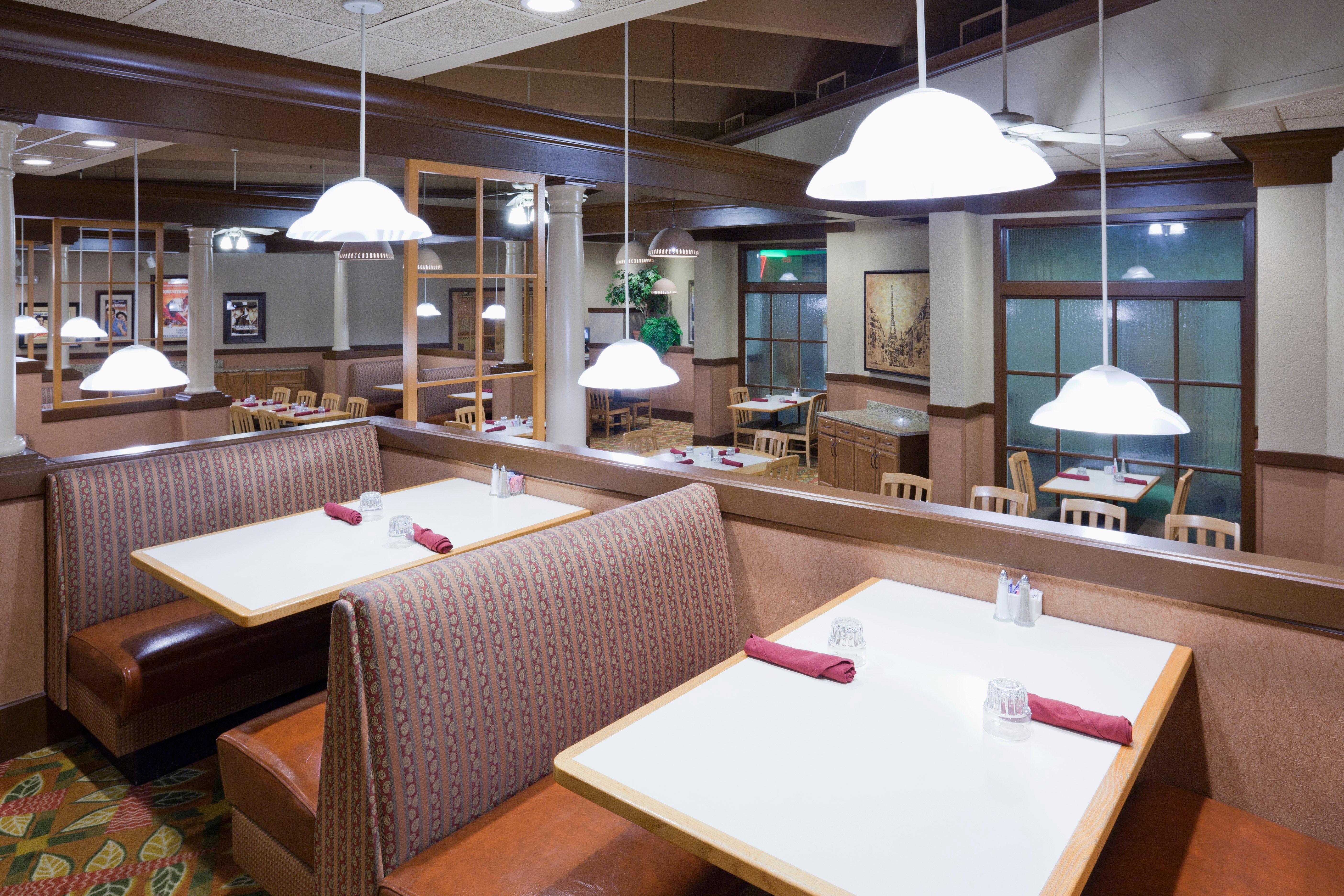 Holiday Inn & Suites St. Cloud By Ihg Exterior foto