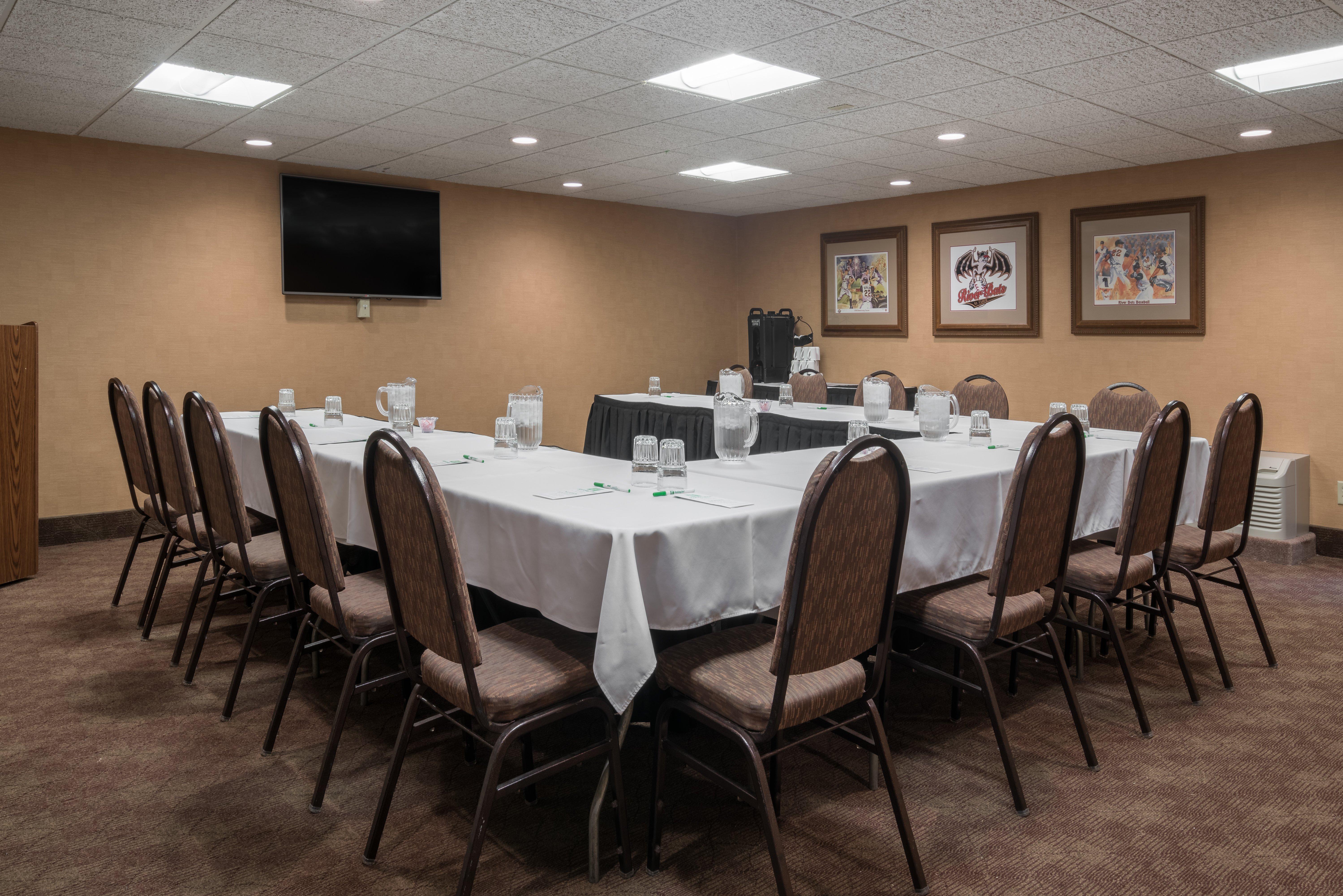 Holiday Inn & Suites St. Cloud By Ihg Exterior foto